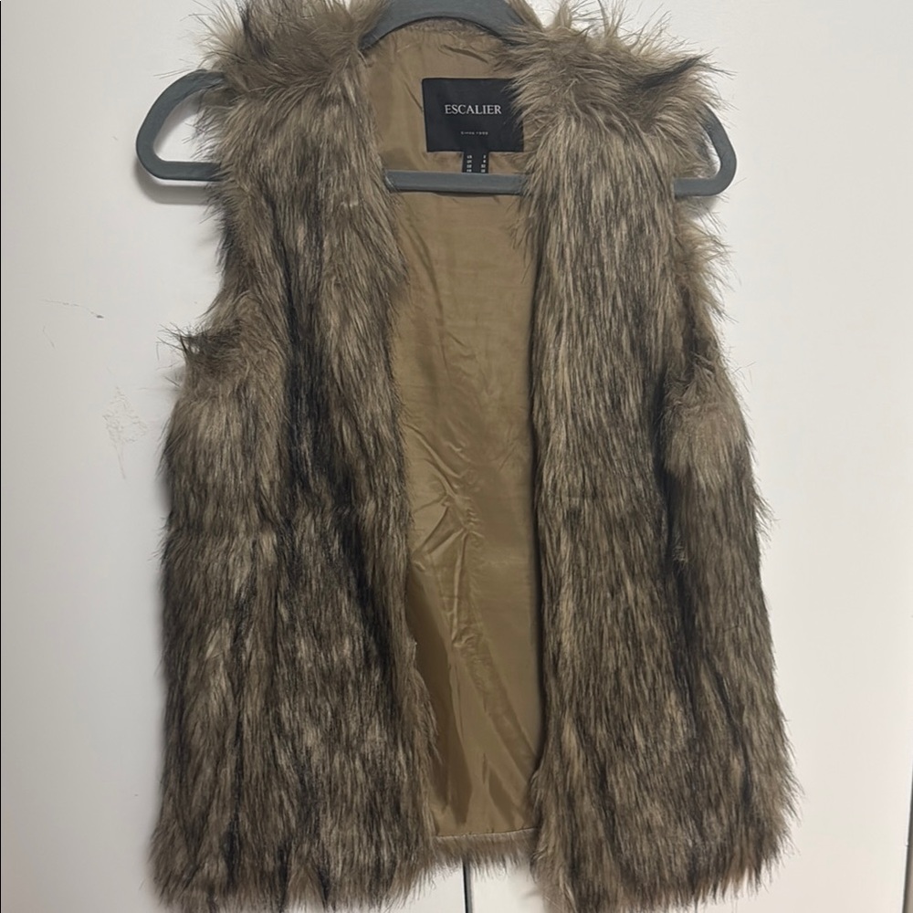 Women's Faux Fur Vest - Brown